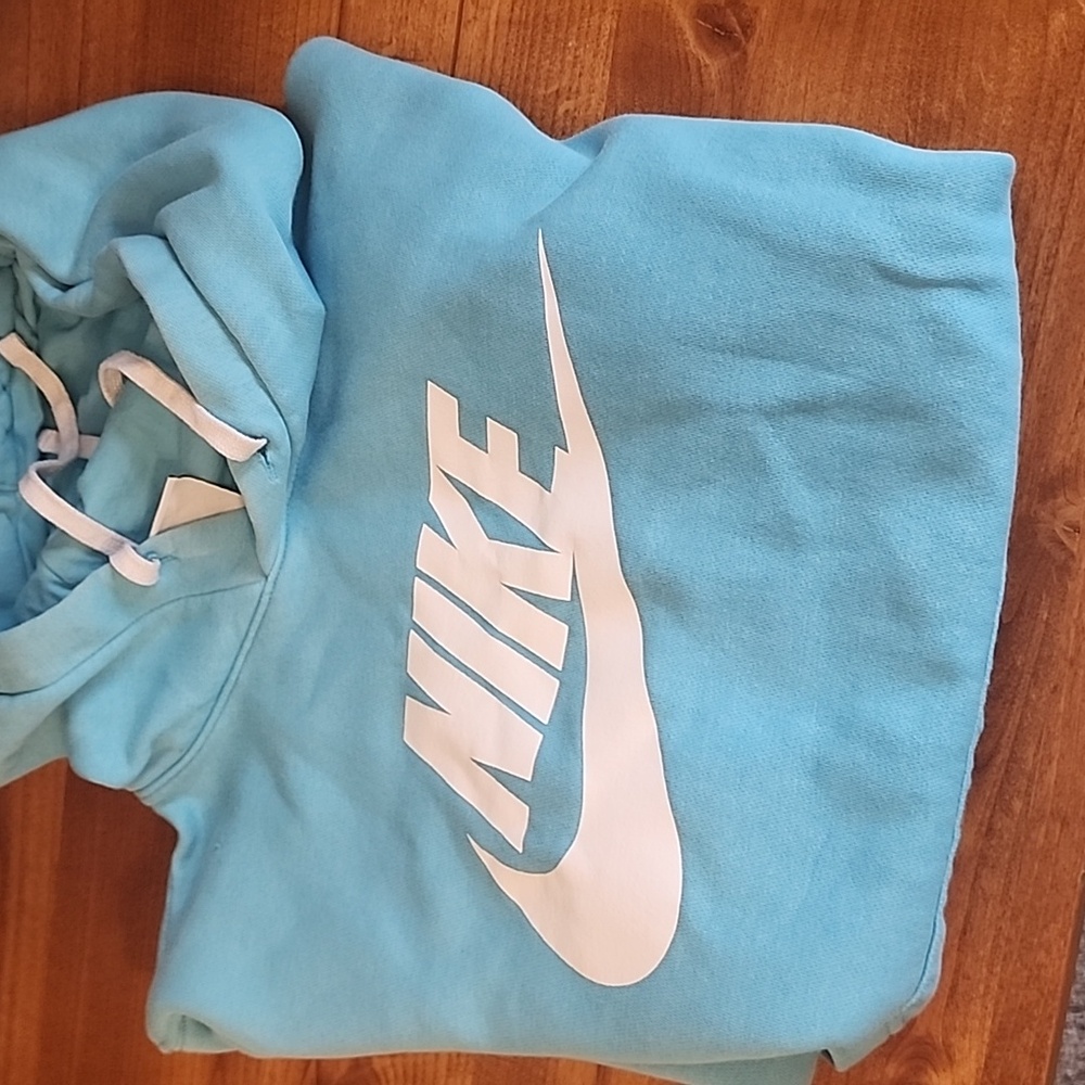 Nike club fleece hoodie
